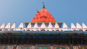 Ayodhya Me Ghumne ki Jagah Hanuman Garhi