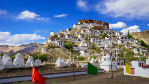 Ladakh kashmir me ghumne ki jagah