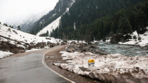 Sonamarg kashmir me ghumne ki jagah