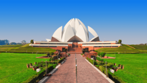 Lotus temple hastinapur me ghumne ki jagah